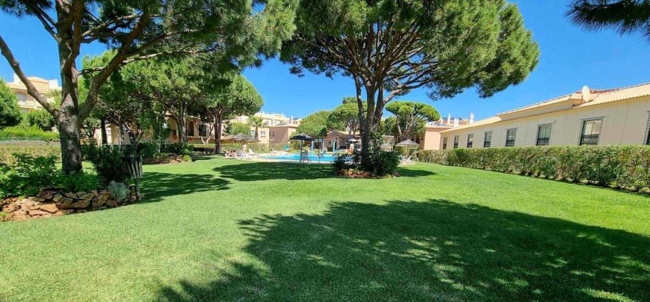 Apartamentos Praia Da Oura By Sunny Deluxe Albufeira Eksteriør billede